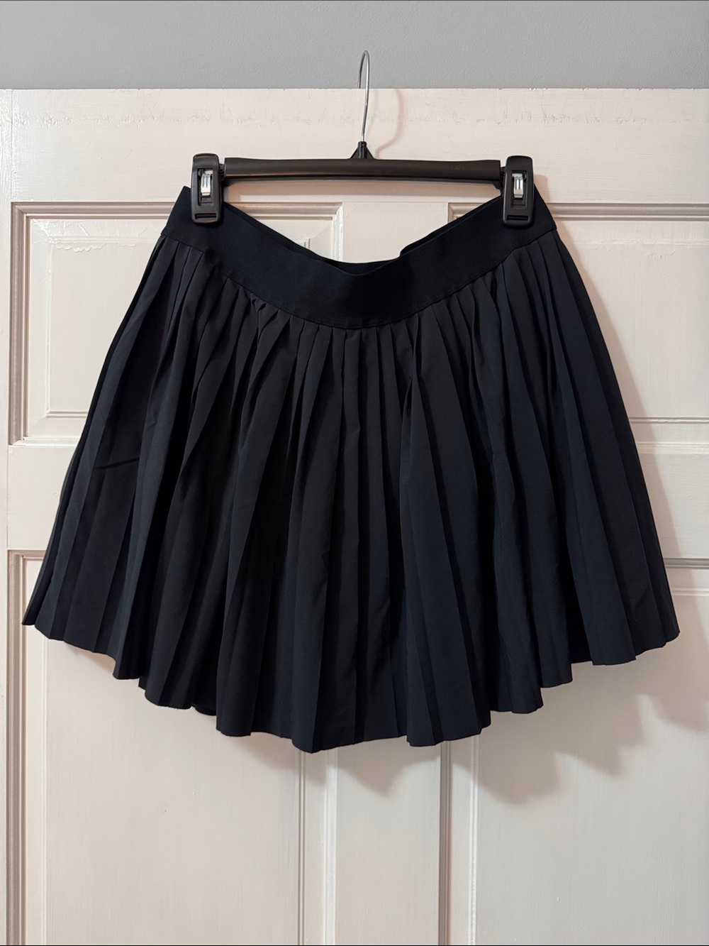 Beyond Yoga Black Pleated Skort / Skirt
